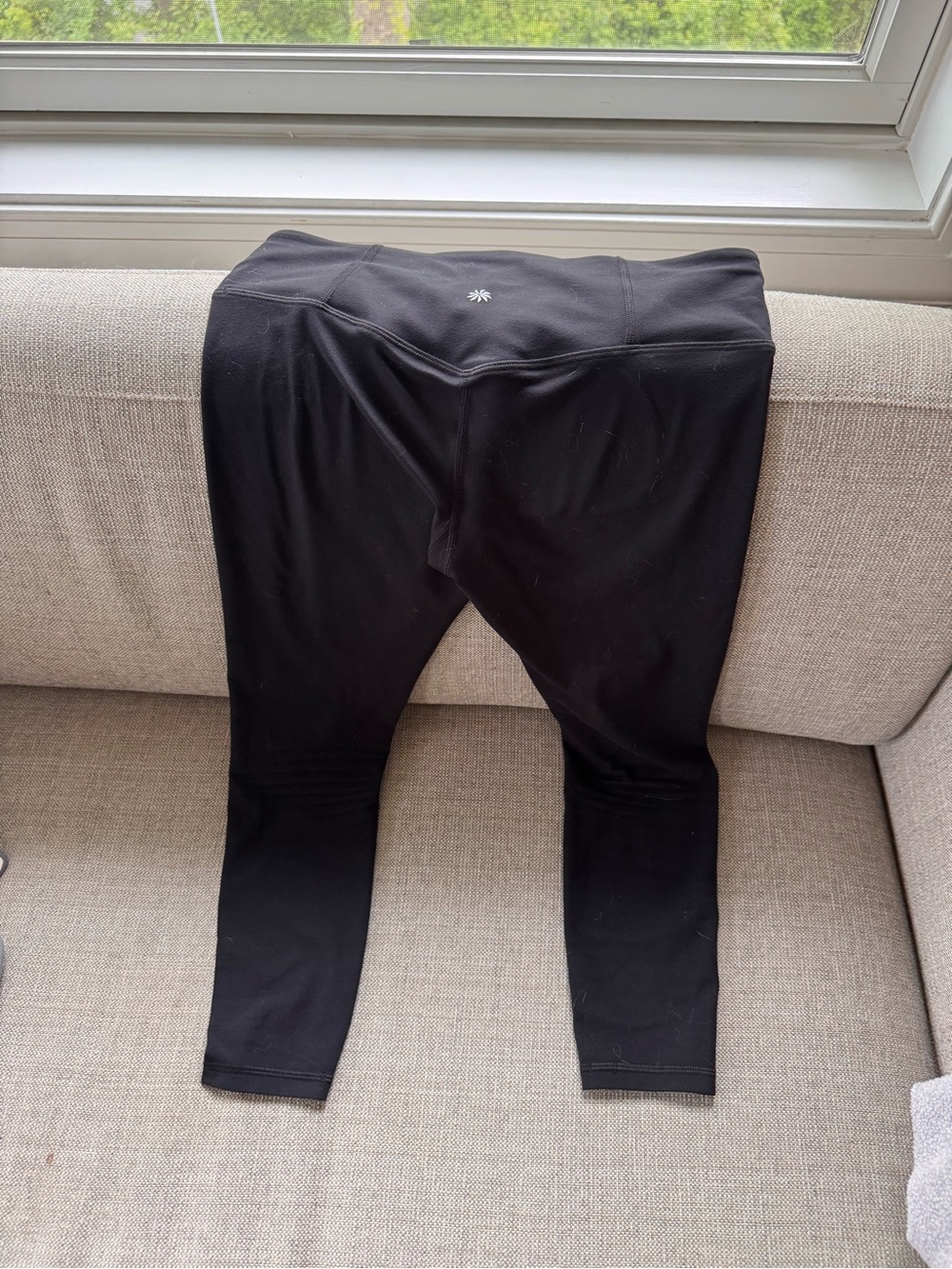 Athleta Black Mid-Rise 7/8 Leggings with Subtle Logo